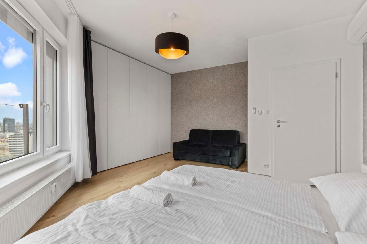 Ferienwohnung Lam Premiere - Ac - Awesome View In Pressburg Exterior foto